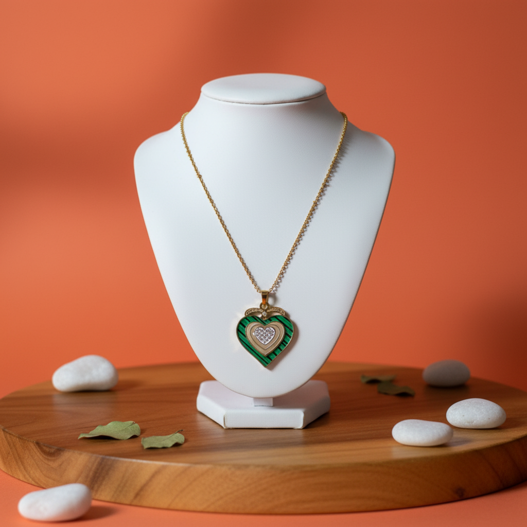 The Verdant Heart Necklace